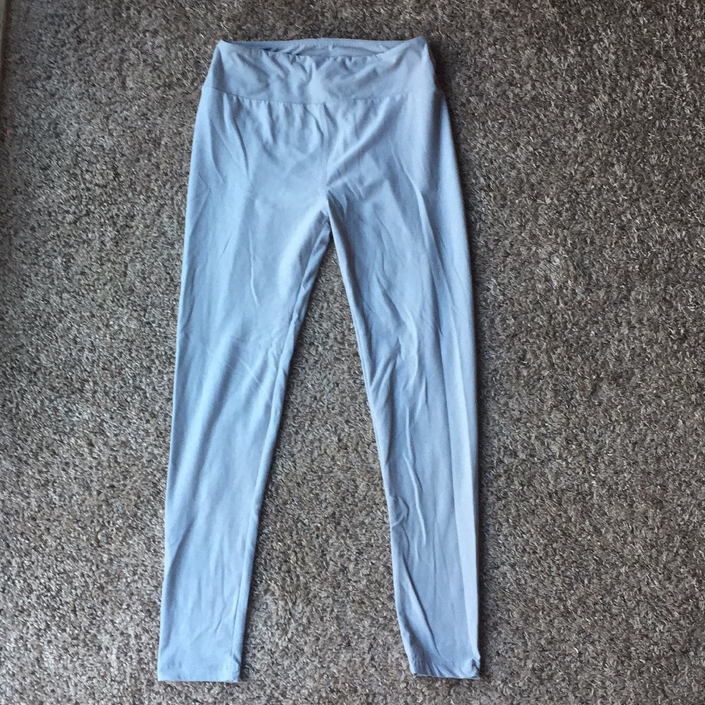 LuLaRoe Leggings, light grey, worn 2-3 times!